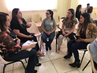 Foto 12:  Conferência: uma reflexão voltada às necessidades das crianças e adolescentes