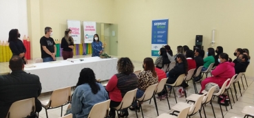 Foto 20: Entrega de certificados dos Cursos de Panificação e Maquiagem