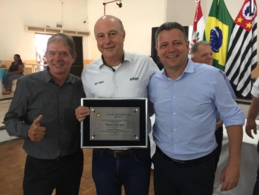Foto 19: Quatá realiza cerimônia de entrega de títulos