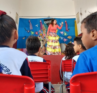 Foto 1: Quatá recebe espetáculo sobre folclore brasileiro e latino-americano