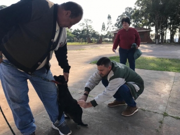 Foto 21: Campanha de vacinação antirrábica é realizada no Jd. Tropical