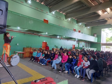 Foto 9: Quatá recebe espetáculo sobre folclore brasileiro e latino-americano