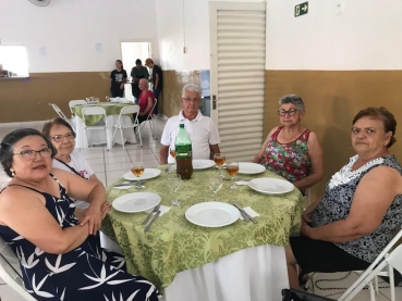 Foto 80: Terceira Idade promove encontro para confraternização ao Final de Ano