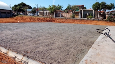 Foto 11: Mais obras em Quatá!  Esporte em destaque