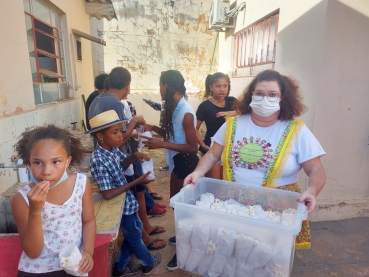 Foto 68: Quadrilha anima Festa Julina do Centro Comunitário