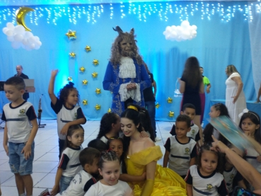 Foto 101: Encanto e Beleza marcaram a noite de Formatura da Educação Infantil Municipal de Quatá