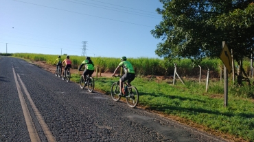 Foto 85: Solidariedade, Conscientização e Saúde! Primeiro Ecopedal reúne ciclistas da região e promove ação a favor dos animais de rua