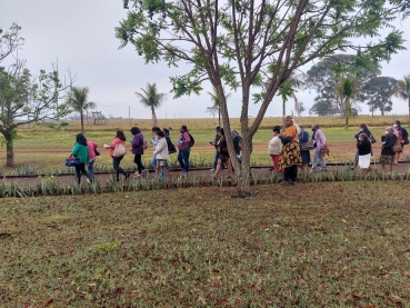 Foto 5: Grupo atendido pelo CRAS participa de passeio em Hotel Fazenda