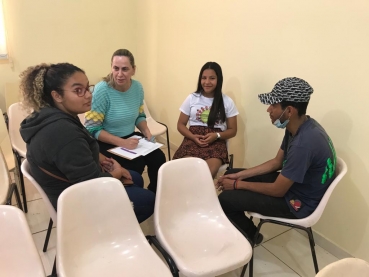 Foto 8:  Conferência: uma reflexão voltada às necessidades das crianças e adolescentes