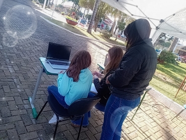 Foto 4: Alunos participam de atividades com informações sobre a Leishmaniose