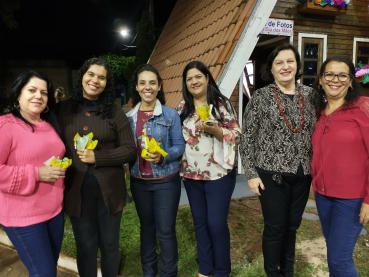 Foto 14: Sextou: grande festa marca o Dia das Mães em Quatá