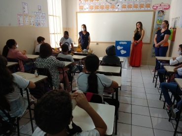 Foto 8: Projeto incentiva alunos a doarem brinquedos