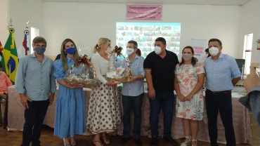 Foto 49: Quatá promove encontro de Primeiras-Damas da região