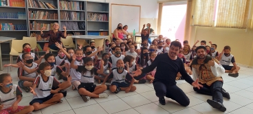 Foto 129: MEIO AMBIENTE: Teatro traz conscientização e aprendizagem