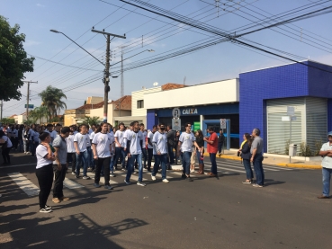 Foto 110: Quatá realiza primeiro Desfile Cívico de 7 de Setembro após a pandemia