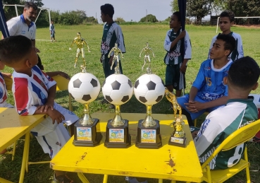 Foto 32: Futebol na Zona Rural