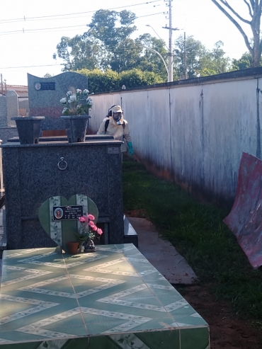 Foto 9: Saúde está realizando nebulização em locais públicos e casas