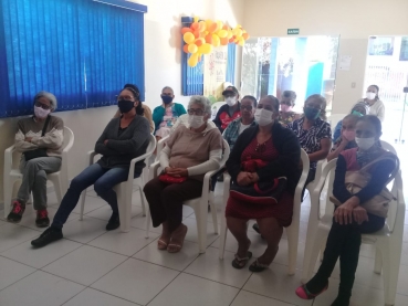 Foto 11: Atividades e reuniões do Grupo de Convivência no mês de maio 