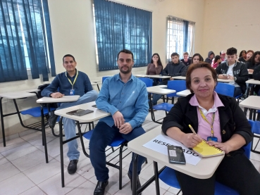 Foto 15: Alunos da Etec participam do 6º Dia de Campo