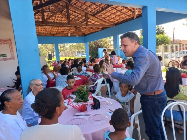 Foto 42: Cras promove tarde especial para comemorar o Dia das Mães