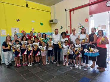 Foto 70: Entrega de ovos de Páscoa