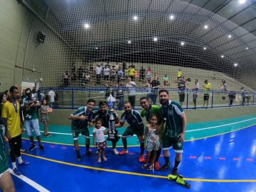 Foto 29: CAQ: Campeão do Campeonato de Futsal de Férias 