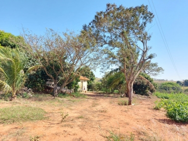 Foto 1: Moradores da Zona Rural de Quatá são beneficiados com internet gratuita