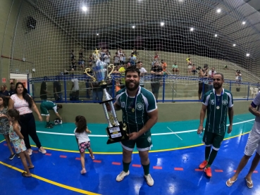 Foto 16: CAQ: Campeão do Campeonato de Futsal de Férias 