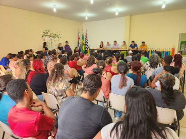 Foto 4: Compromisso: Município mantém Frente de Trabalho