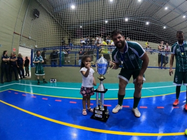 Foto 26: CAQ: Campeão do Campeonato de Futsal de Férias 