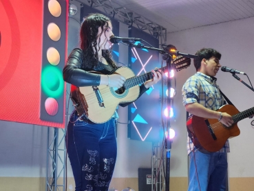 Foto 82: Dupla de Mirassol vence o IV Festival de Música Sertaneja Regional de Quatá