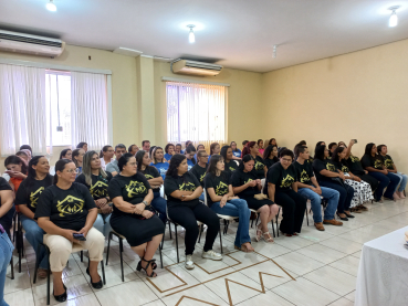 Foto 14: Agentes de Quatá participam da Cerimônia de Conclusão  dos Cursos Técnicos do Programa Saúde com Agente