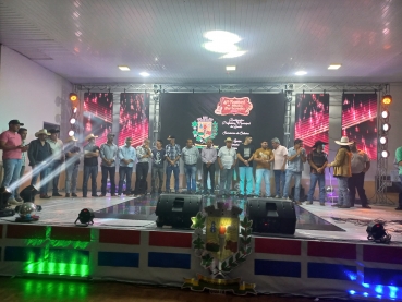 Foto 61: Dupla de Mirassol vence o IV Festival de Música Sertaneja Regional de Quatá