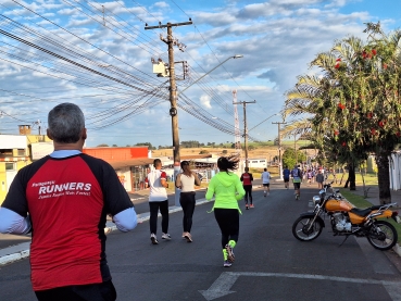 Foto 45: Prefeitura de Quatá promove 3º Corrida de Pedestre 5k TVCom Running