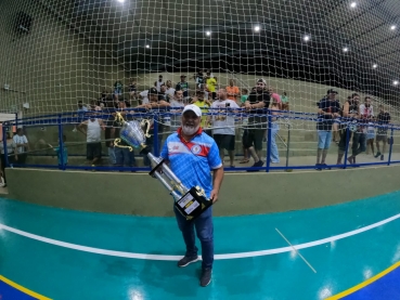 Foto 14: CAQ: Campeão do Campeonato de Futsal de Férias 