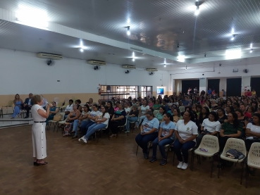 Foto 13: Neurociência é tema de palestra do 1º Seminário de 2023 realizado pela Educação