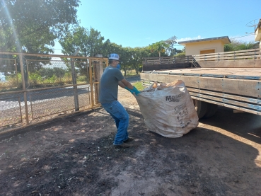 Foto 34: HOMENAGEM AOS AGRICULTORES