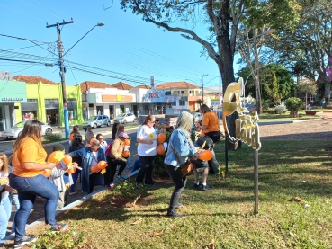 Foto 2: MAIO LARANJA: Mês de enfrentamento e prevenção ao abuso e à exploração sexual de crianças e adolescentes