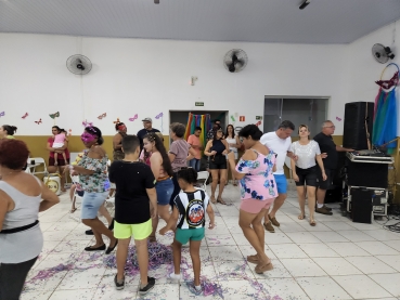 Foto 71: Prefeitura de Quatá, por meio das Secretarias, promove eventos alusivos ao Carnaval