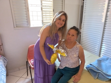 Foto 21: Entrega de ovos de Páscoa