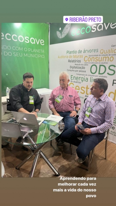 Foto 27: Quatá marca presença no Congresso dos Municípios