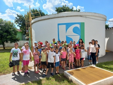 Foto 17: Dia Mundial da Água: Crianças visitam Poço de Captação de Água e Reservatório da Sabesp 