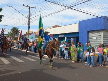 Foto 243: DESFILE CÍVICO - 7 DE SETEMBRO 