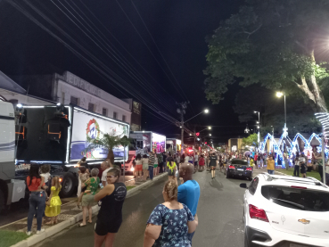 Foto 34: Carreata de Natal com as Carretas da Hengel