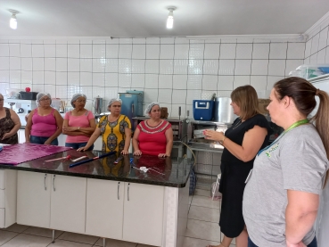 Foto 44: Delícias Gastronômicas - Aulas de Bolos Caseiros e Ovos de Páscoa