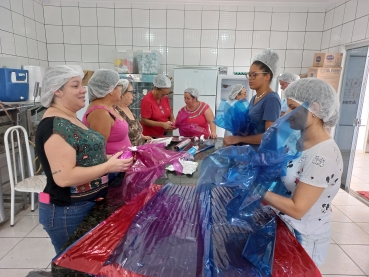 Foto 1: Delícias Gastronômicas - Aulas de Bolos Caseiros e Ovos de Páscoa