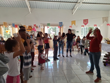 Notícia  Festa Junina do grupo Criança Feliz - Centro Comunitário 