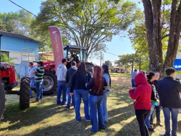 Foto 40: Alunos da Etec participam do 6º Dia de Campo