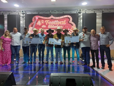 Foto 90: Dupla de Mirassol vence o IV Festival de Música Sertaneja Regional de Quatá