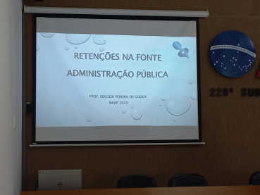 Foto 1: Funcionários Municipais participam de treinamento sobre 